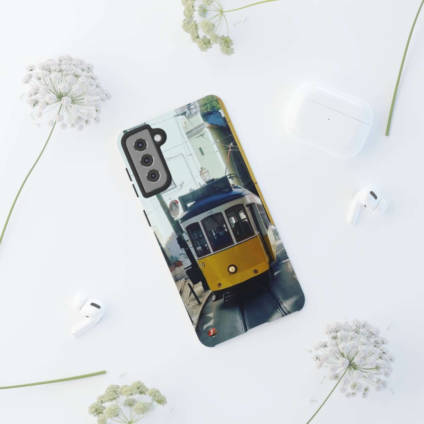 Remodelado Tram | Portugal | Tough Cases