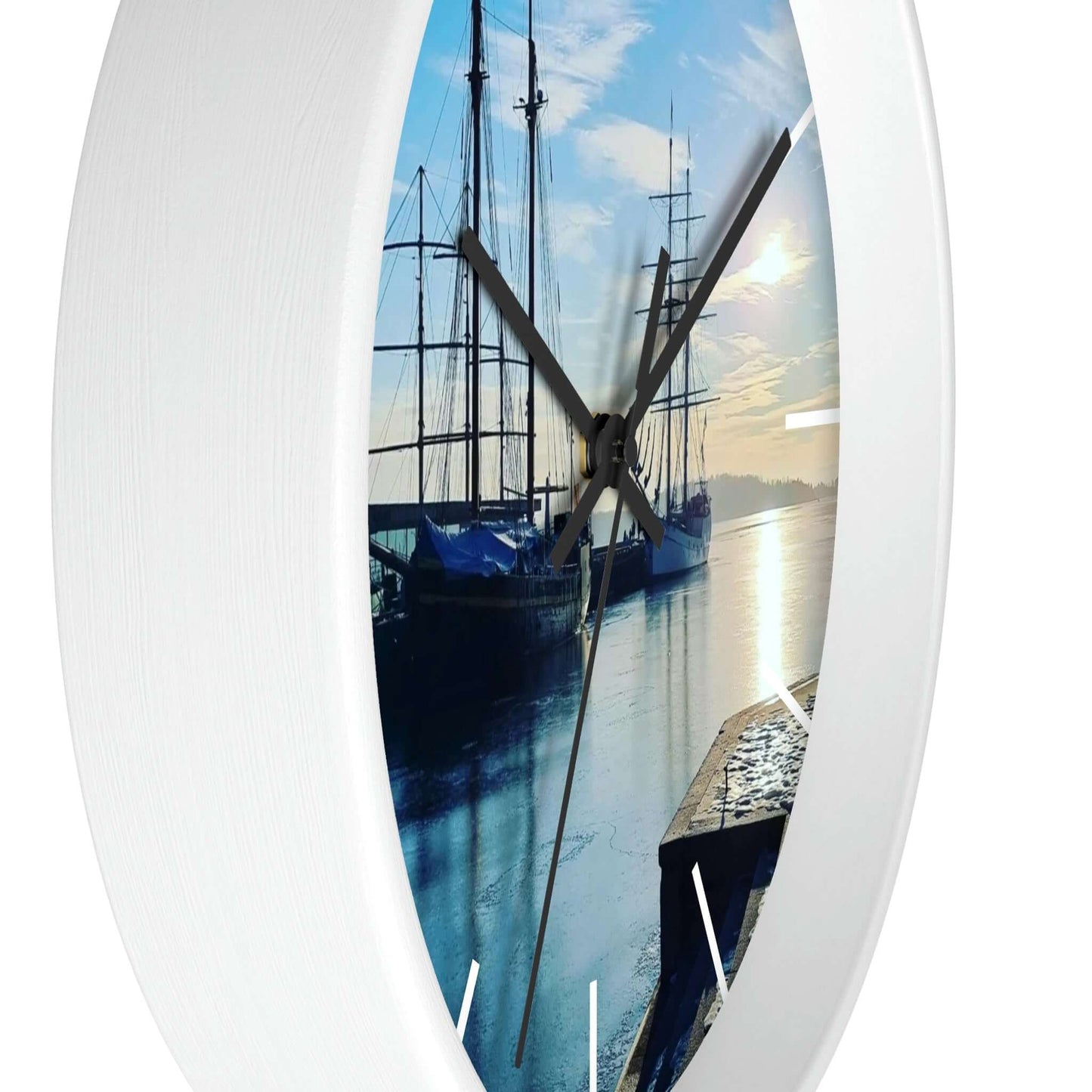 Honnørbrygga | Norway | Wall clock
