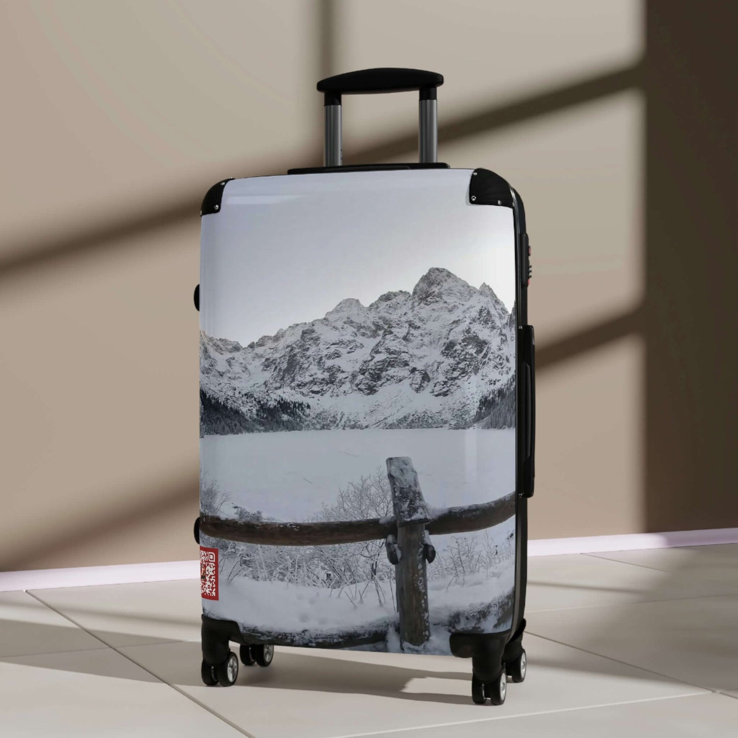 Morskie Oko | Poland | Suitcases