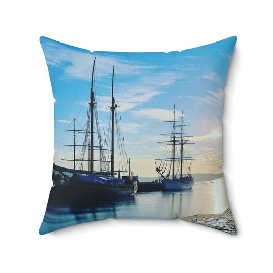 Honnørbrygga | Norway | Spun Polyester Square Pillow