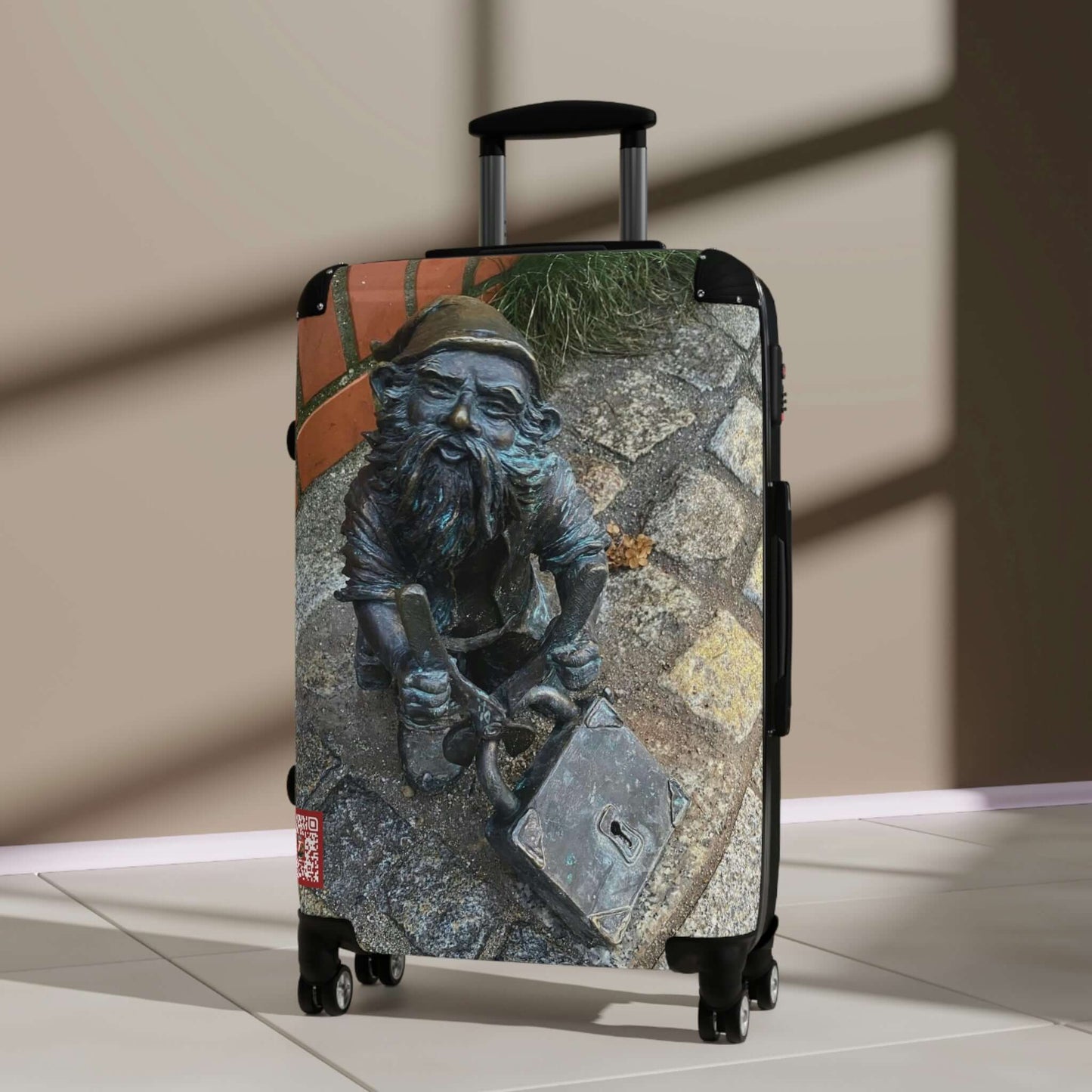 The dwarf | Poland | Suitcases