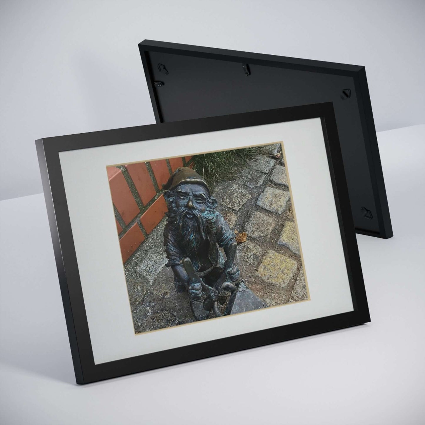 The dwarf | Poland | Framed Posters, Black
