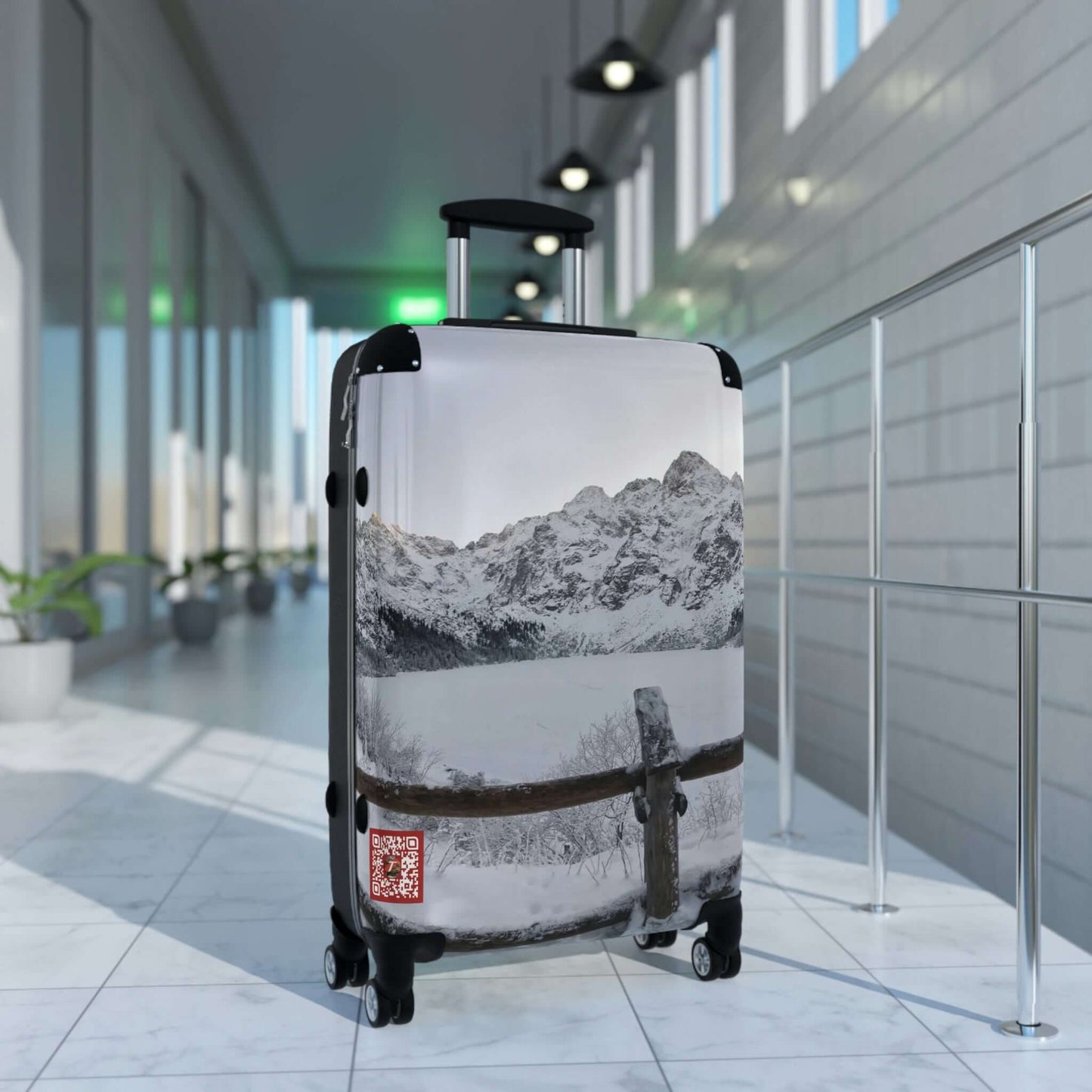Morskie Oko | Poland | Suitcases