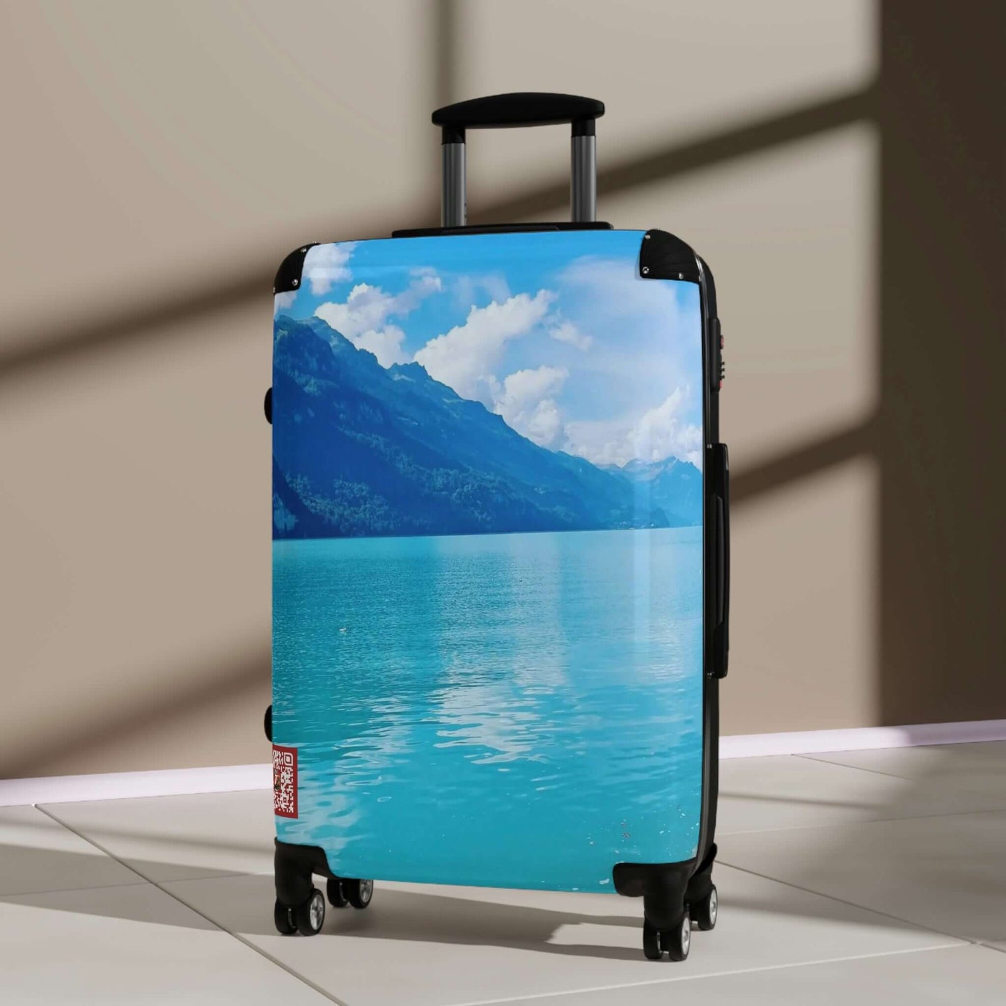 Lake Brienz | Swizterland | Suitcases