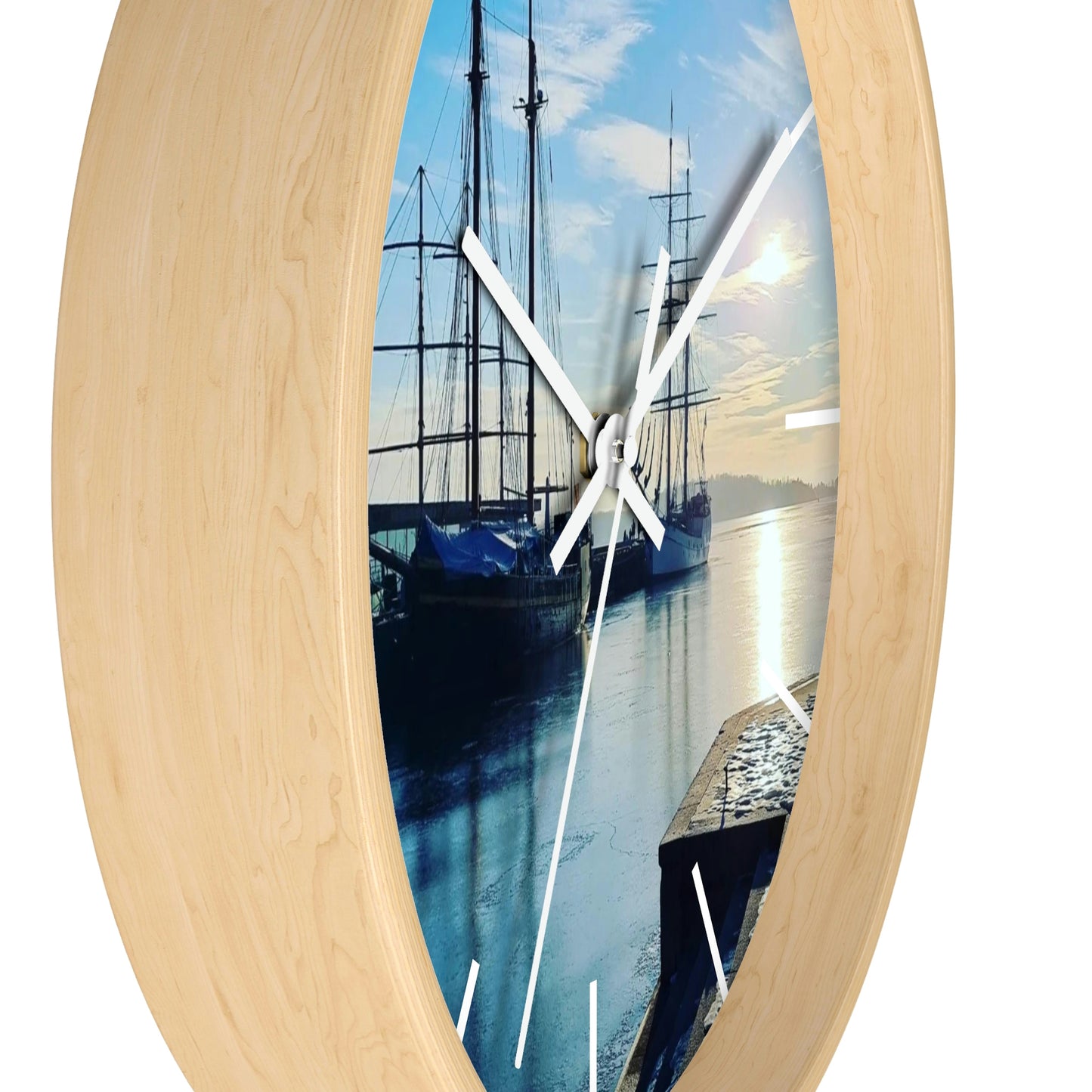 Honnørbrygga | Norway | Wall clock
