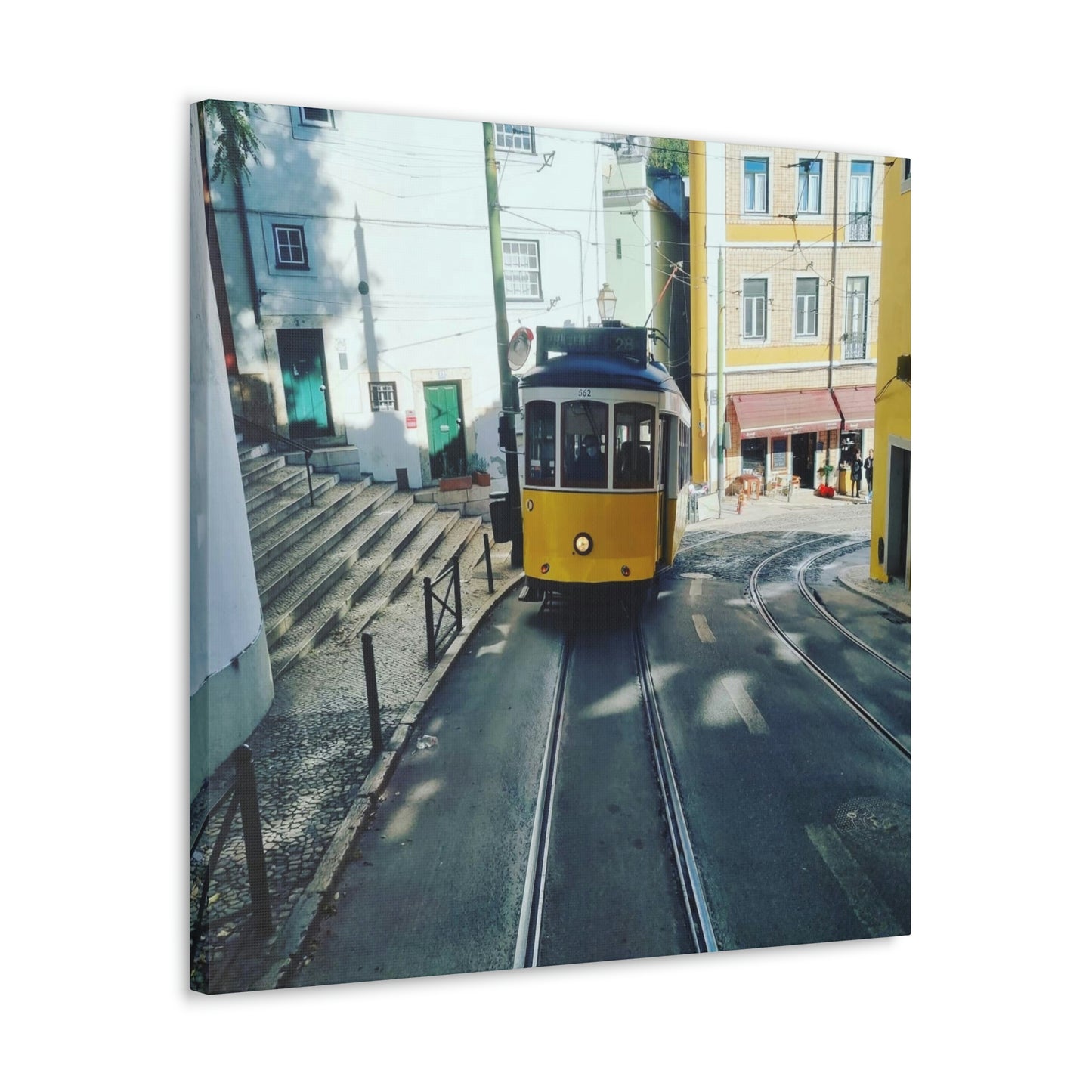 Remodelado Tram | Portugal | Canvas