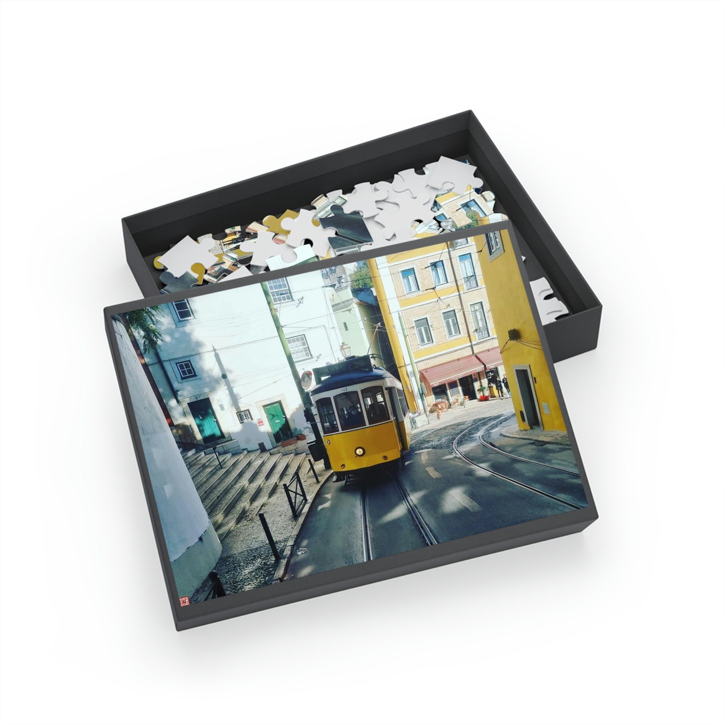 Remodelado Tram | Portugal | Puzzle (96, 252, 500, 1000-Piece)