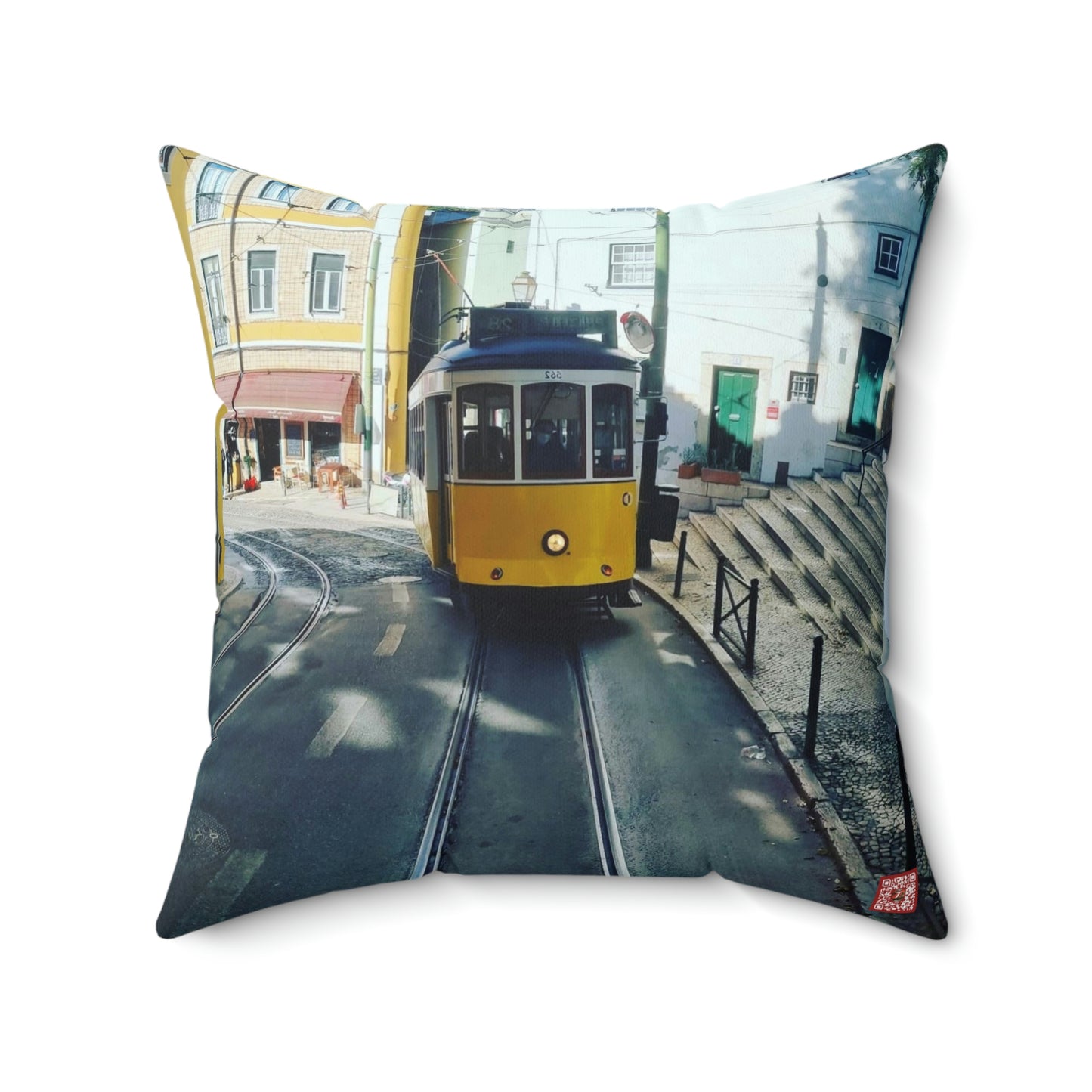 Remodelado Tram | Portugal | Spun Polyester Square Pillow