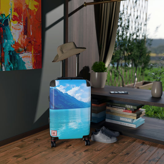 Lake Brienz | Swizterland | Suitcases