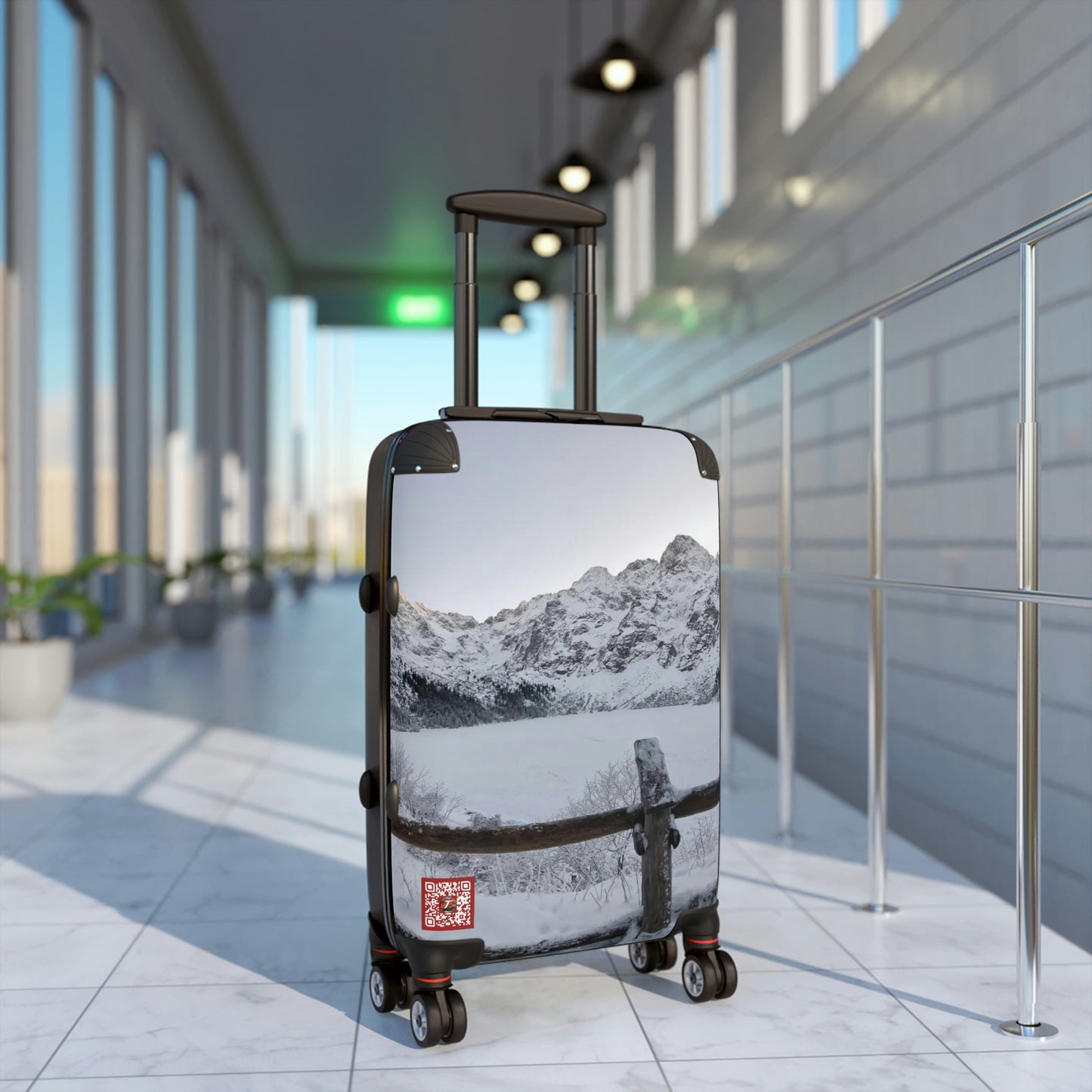 Morskie Oko | Poland | Suitcases