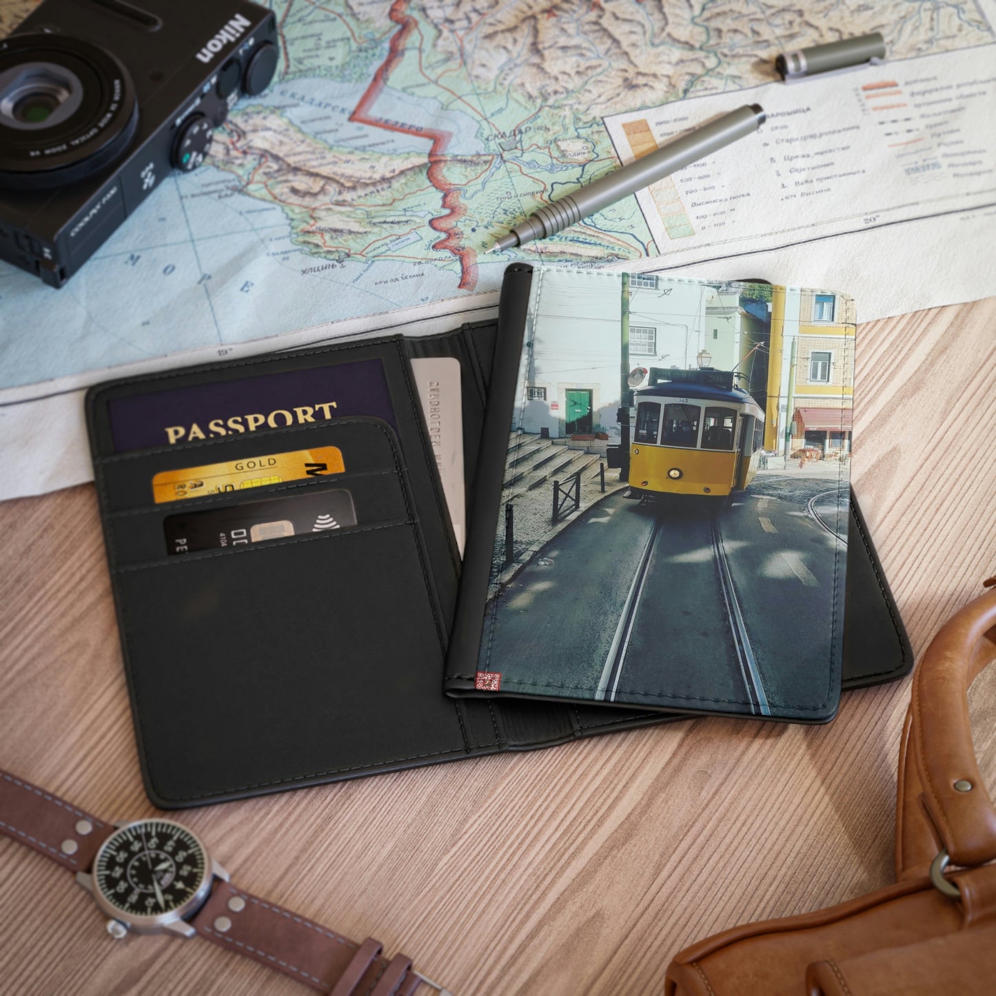 Remodelado Tram | Portugal | Passport Cover