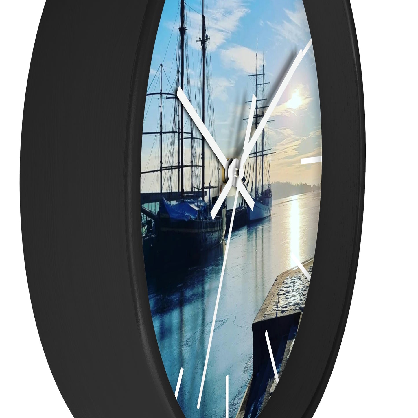 Honnørbrygga | Norway | Wall clock