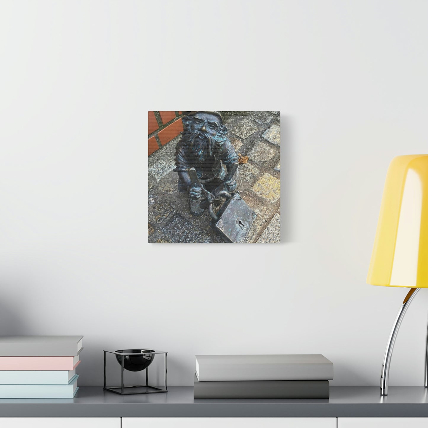 The dwarf | Poland | Canvas