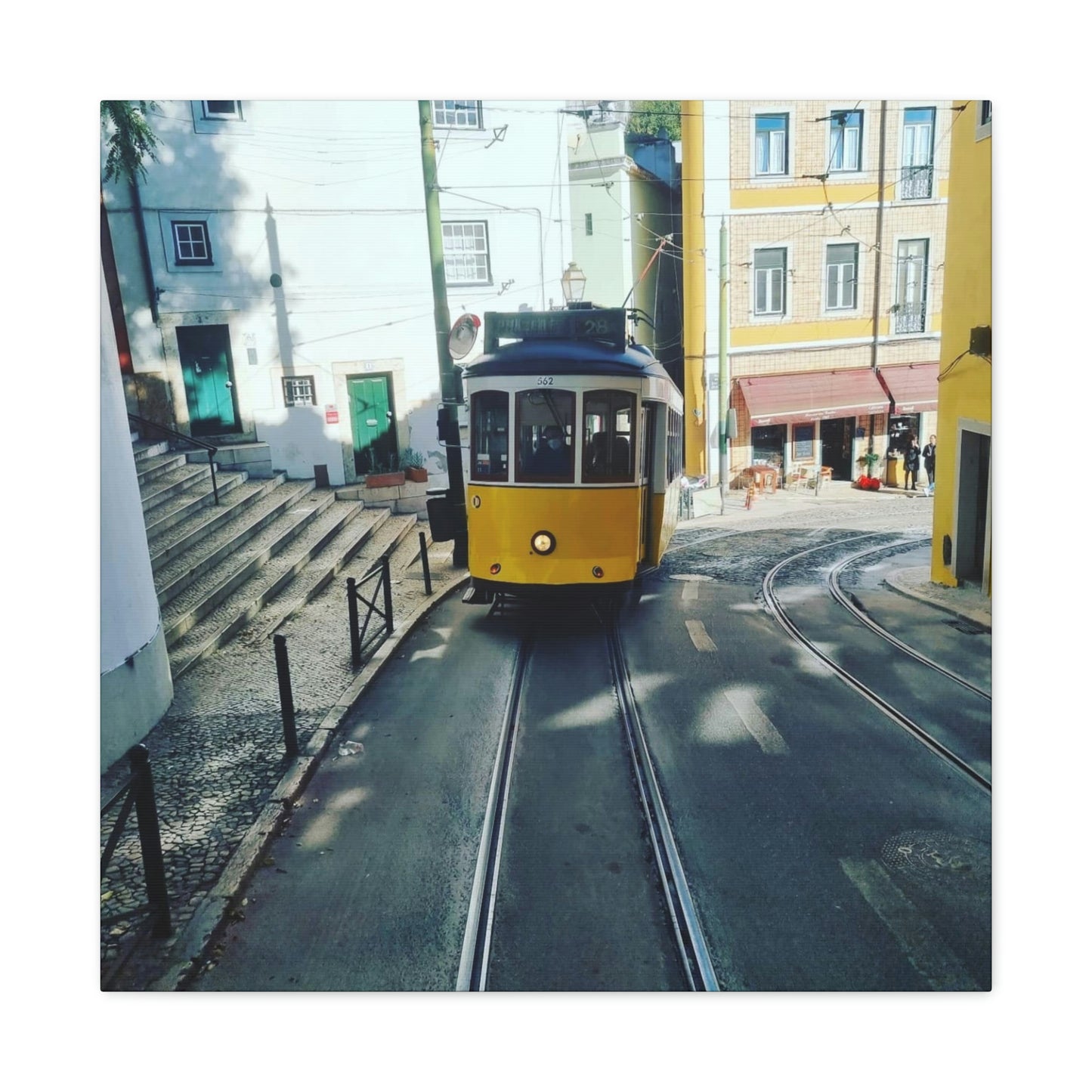 Remodelado Tram | Portugal | Canvas