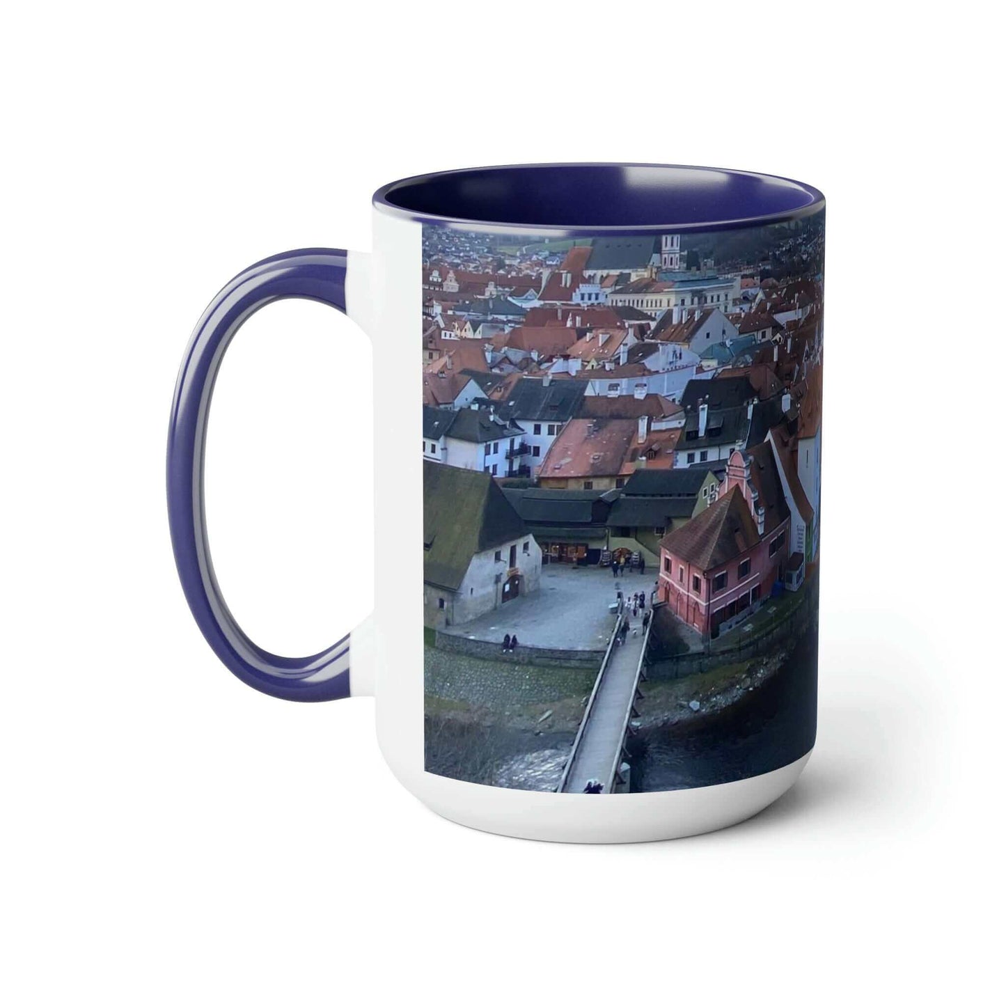 La rivière de Český Krumlov | République tchèque | Tasses à café bicolores, 15 oz