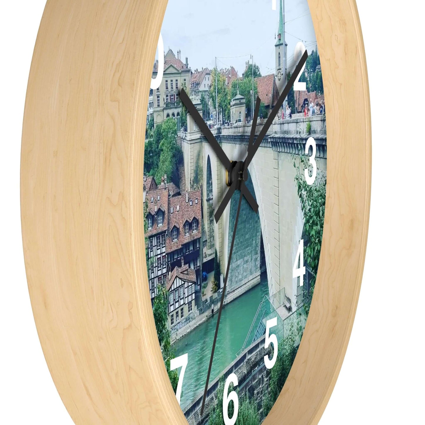 Berne | Suisse | horloge murale