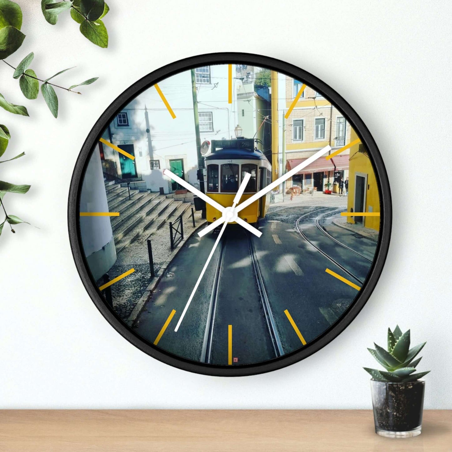 Remodelado Tram | Portugal | Wall clock