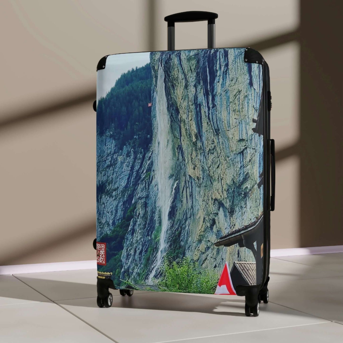 Lauterbrunnen | Swizterland | Suitcases