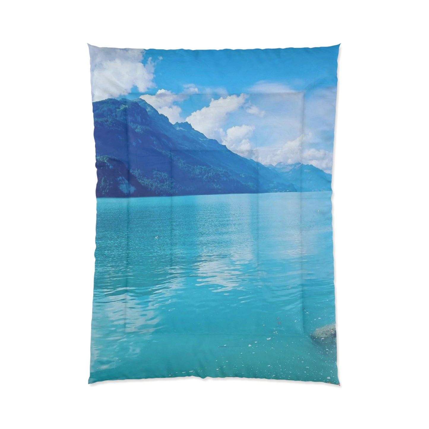 Lake Brienz | Switzerland | Comforter