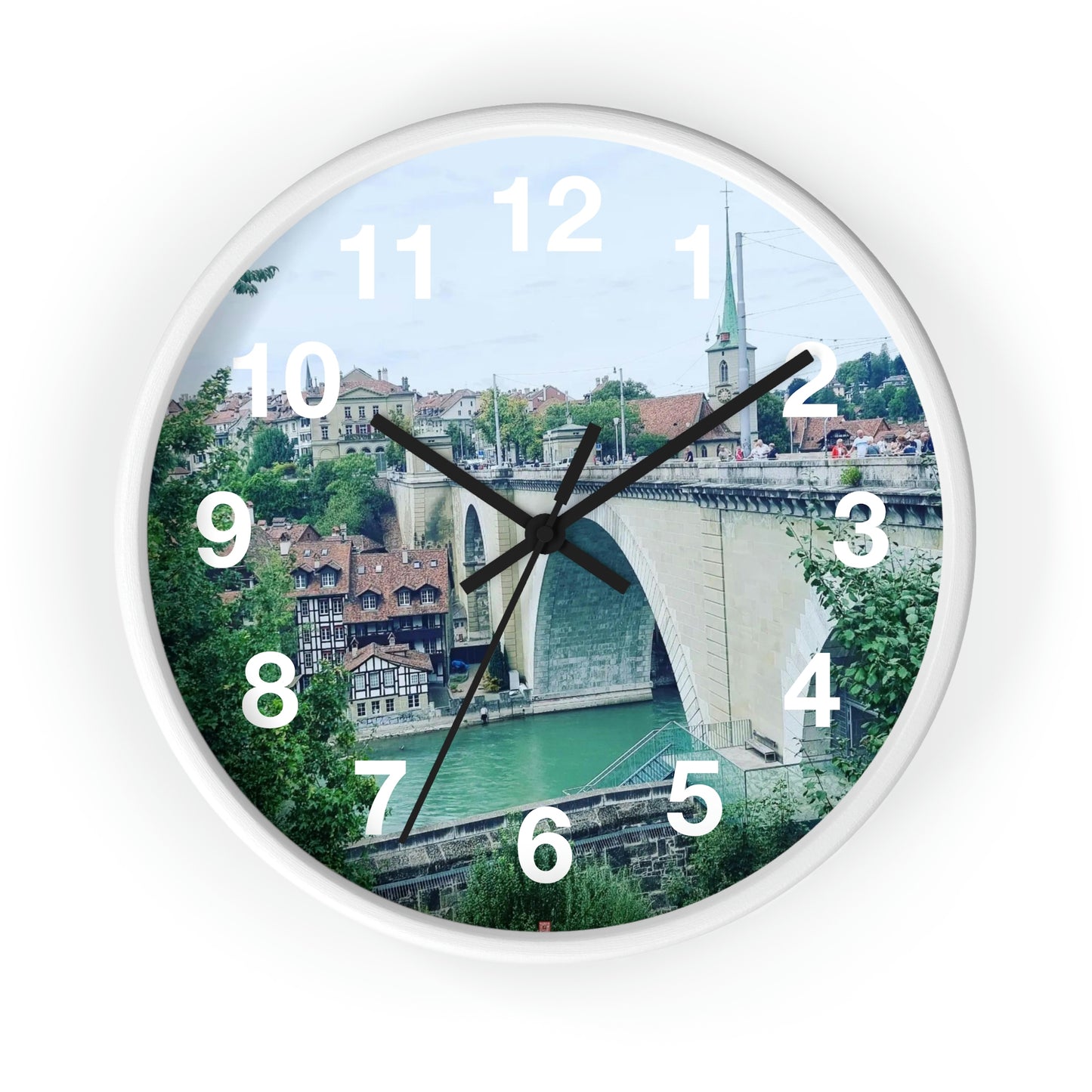 Berne | Suisse | horloge murale