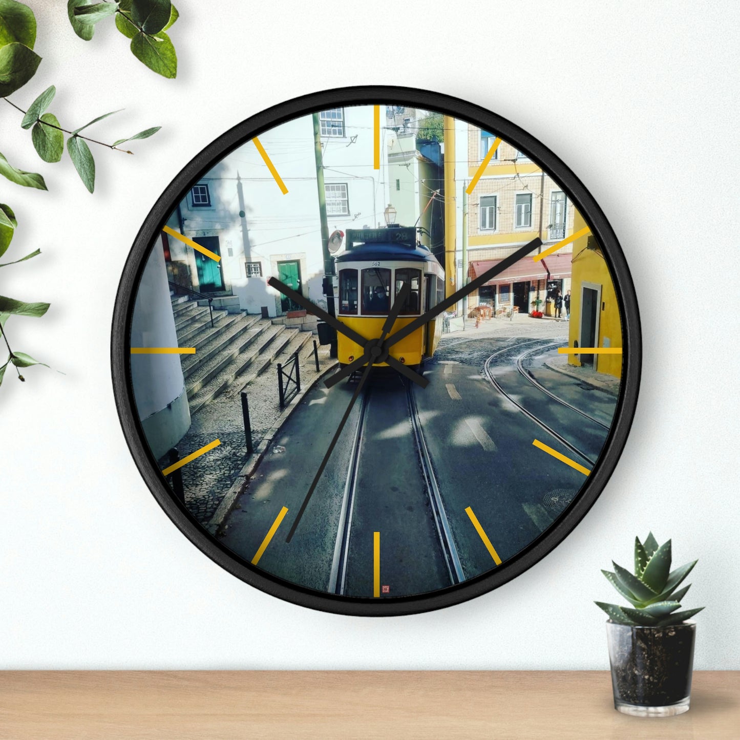 Remodelado Tram | Portugal | Wall clock