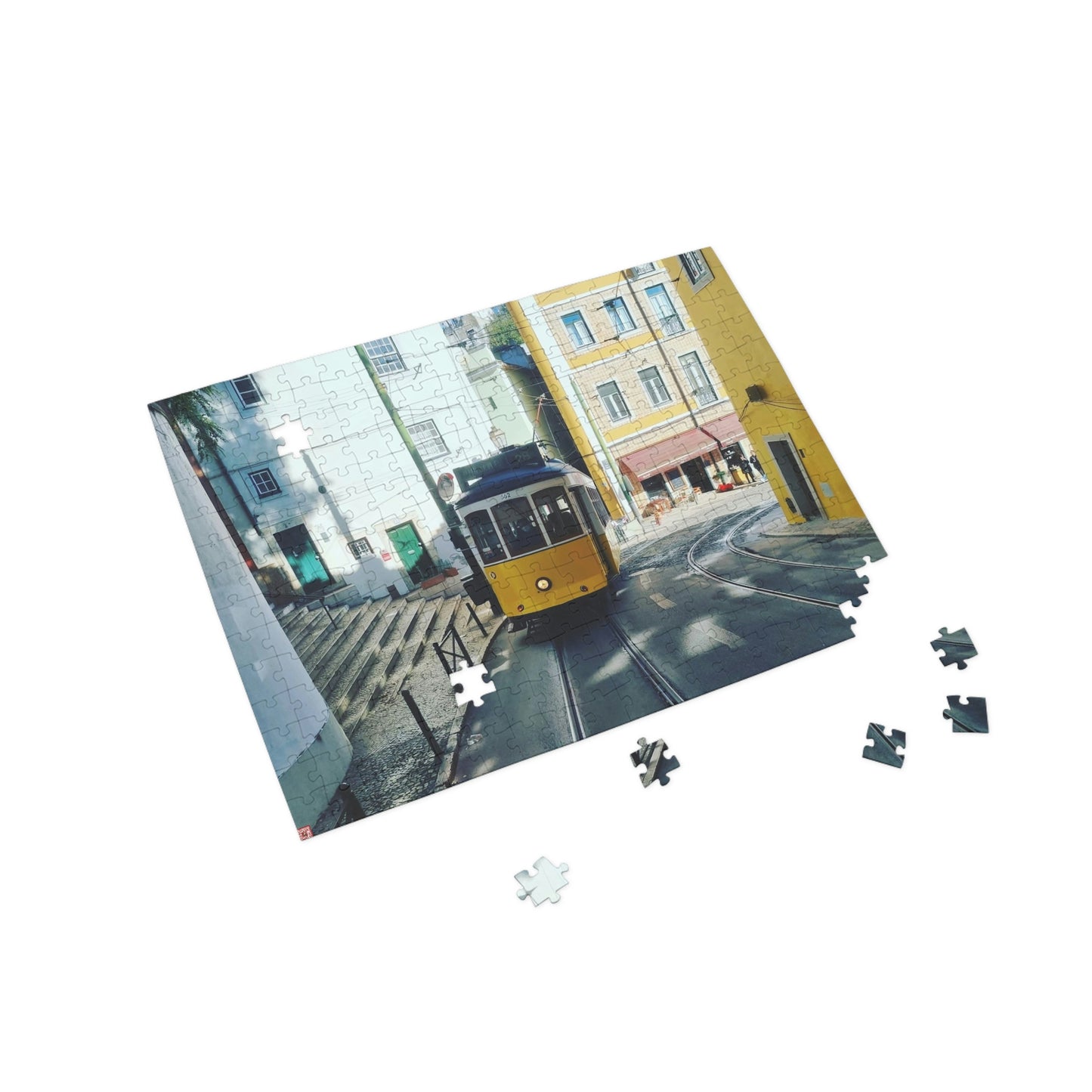 Remodelado Tram | Portugal | Puzzle (96, 252, 500, 1000-Piece)