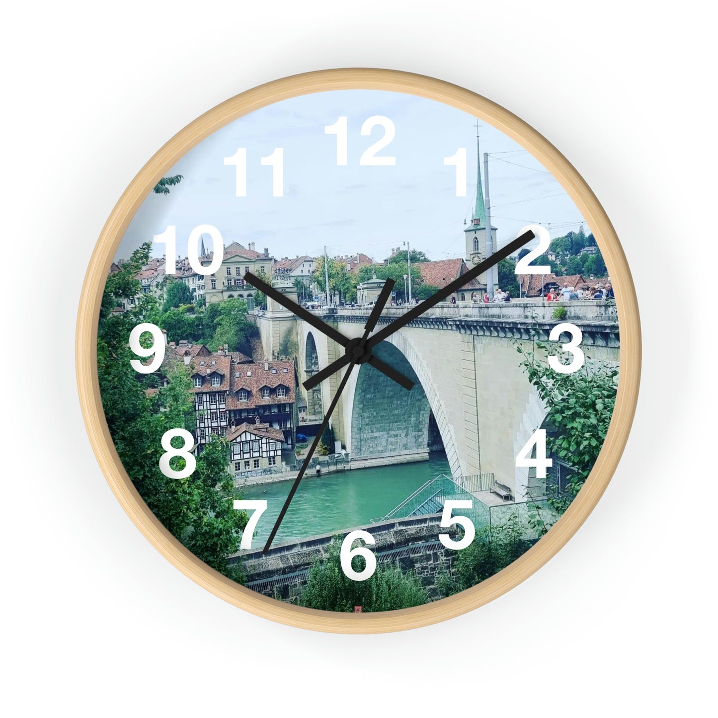 Berne | Suisse | horloge murale