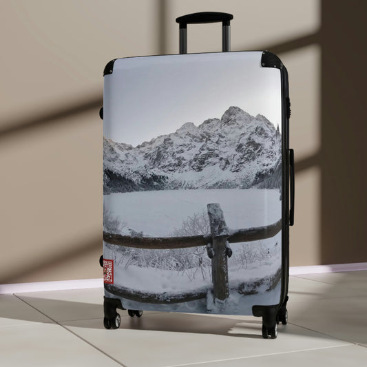 Morskie Oko | Poland | Suitcases